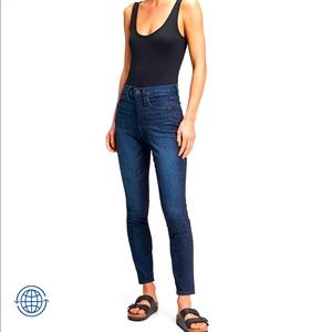 Gap true skinny high rise blue jean